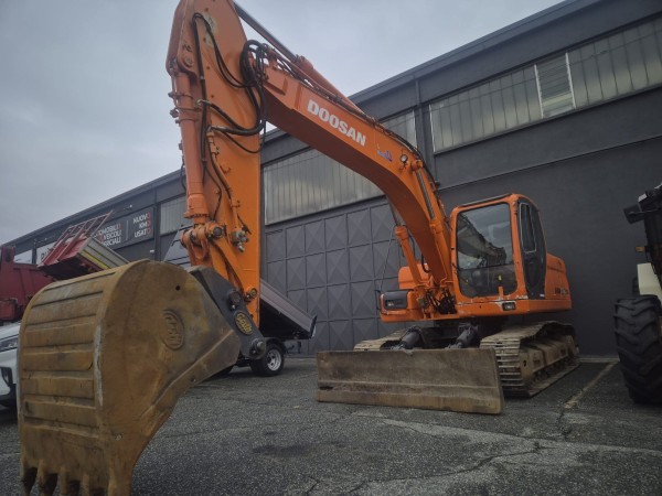 DOOSAN